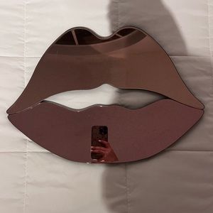 Rose Gold Lips Vanity Mirror!!